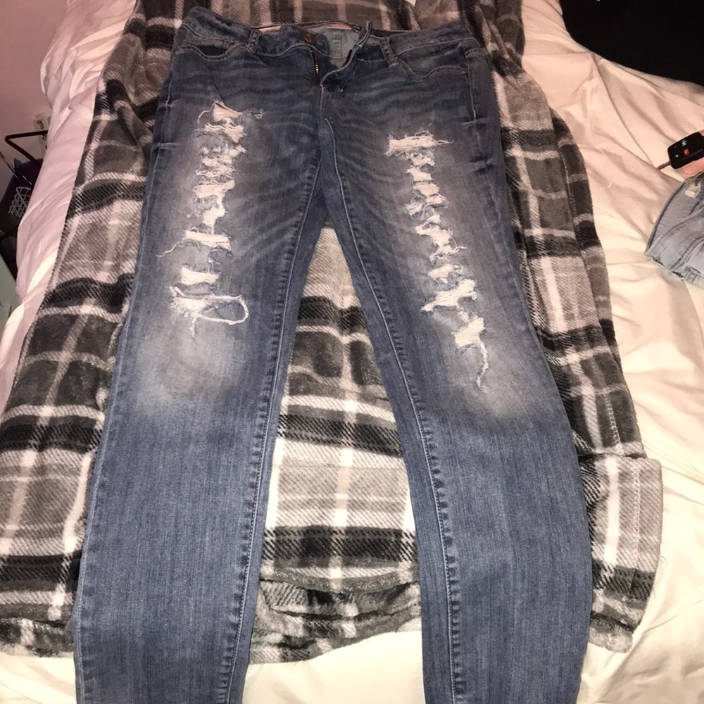 Ripped jeans